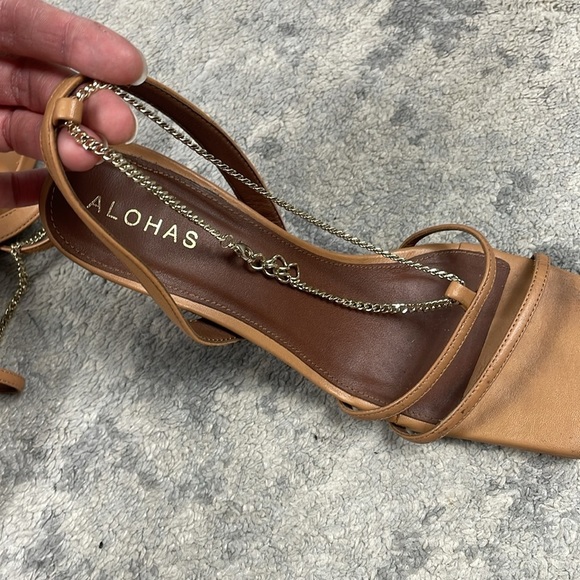 Alohas Anthropologie Strappy Chain Sandals Heels Square Toe Sz 38 - Picture 12 of 16